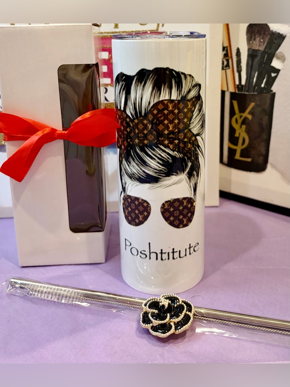 NIB POSHTITUTE 20oz Tumbler wi/cleaning brush & metal straw.Includes accessories - Picture 3 of 12